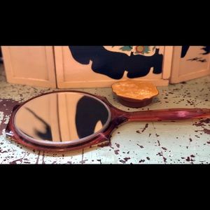 Lovely vintage vanity duo